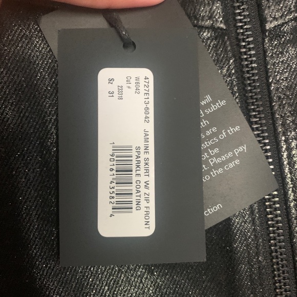 NWT Paige Jamine Zip Front Sparkle Coat Mini Skirt - Picture 8 of 9